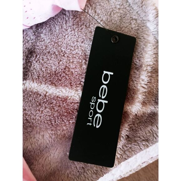 Bebe Sport Orchid Sequin Boxy SS Tee-NWT- Medium - Picture 3 of 6